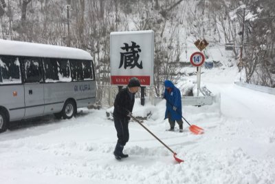明日の予想最低気温は-10℃